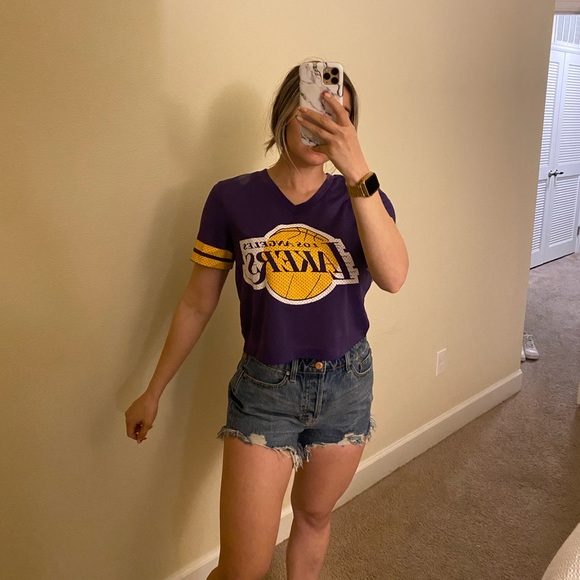 Lakers shirt - small - Picture 4 of 4